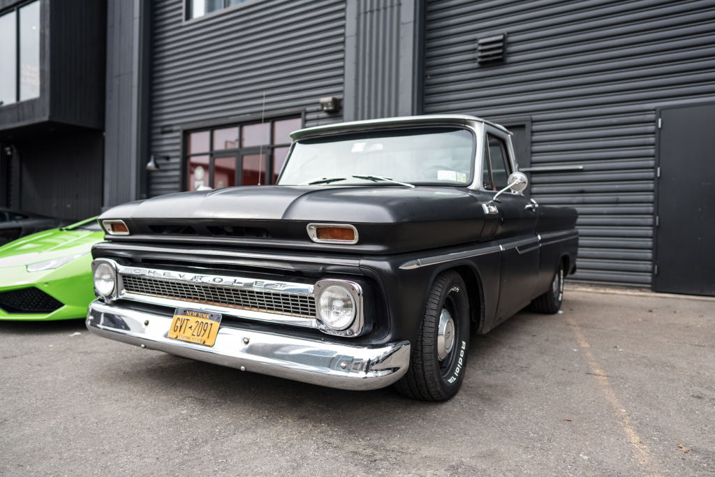 Classic Car Club - Gears on the Piers Overland Edition