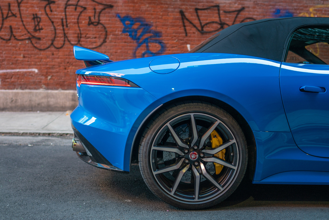 Freshness Mag - 2020 Jaguar F-Type SVR