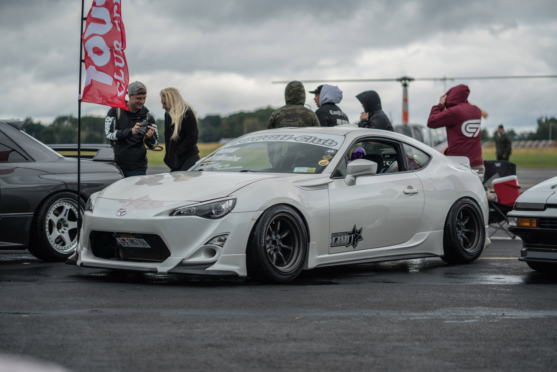 First Class Fitment 18