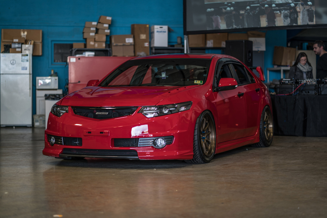 First Class Fitment 18