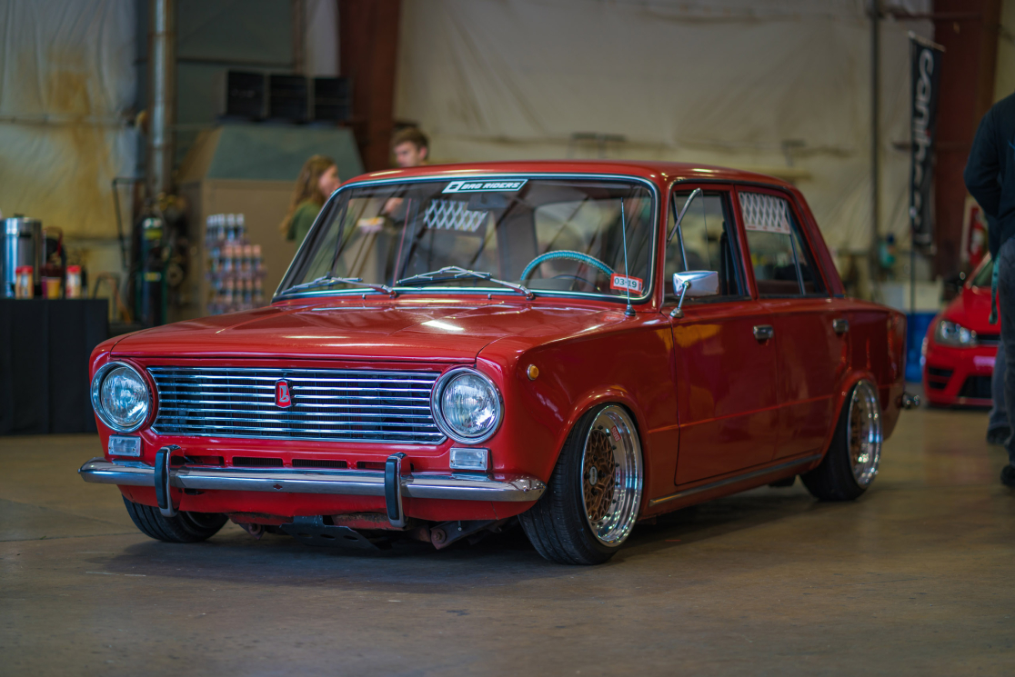 First Class Fitment 18