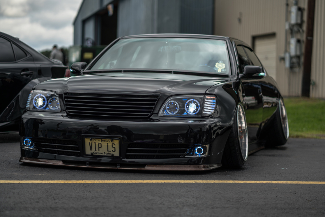 First Class Fitment 18